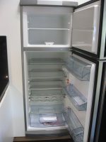 Kühlschrank offen.jpg