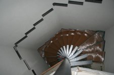 Treppe von oben.jpg