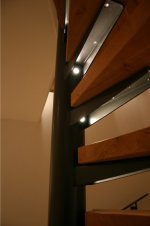 Treppe LED-BEleuchtung Detail.jpg